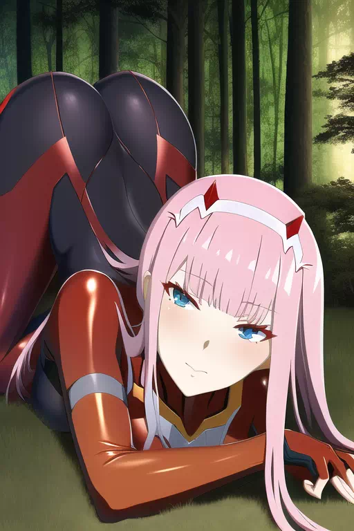 Zero two latex butt